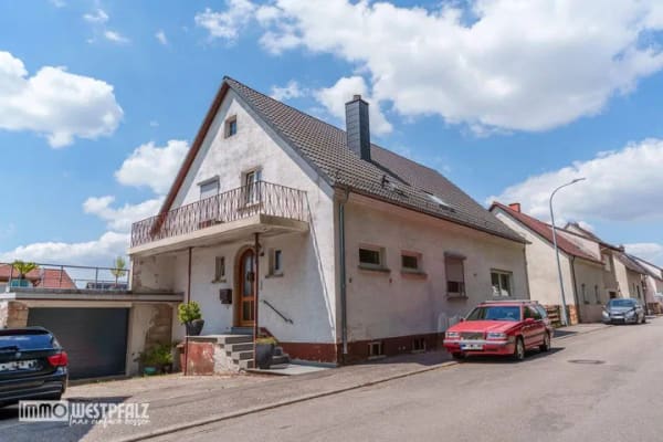 Immobilie in Clausen - Großzügiges Familienhaus mit 214 m² Wohnfläche und neuem Dach - Bild 1