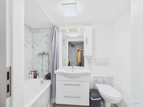 Immobilie in Hermaringen - 75 m² Eigentumswohnung mit ausgebautem Wohnkeller, Garten & 2 Stellplätzen - Wohnen mit Mehrwert - Bild 1