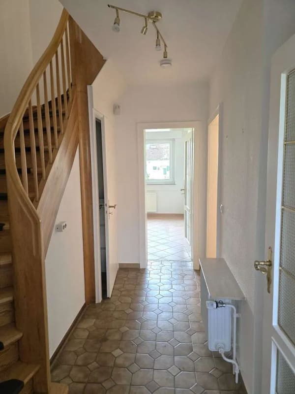 Immobilie in Sulzbach - RESERVIERT! Familienglück in Sulzbach: Reihenmittelhaus mit herrlichem Garten in begehrter Wohnlage - Bild 2