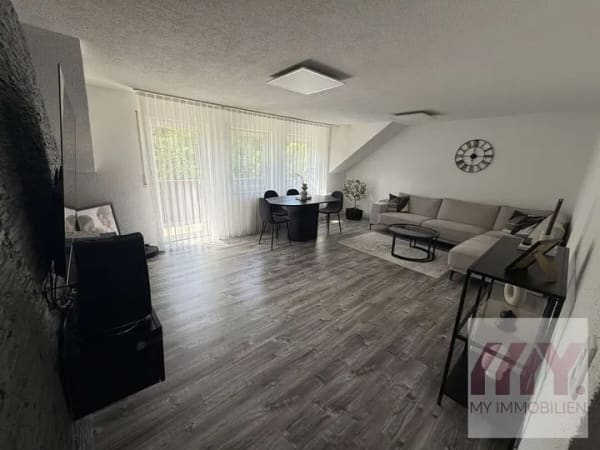 Immobilie in Dörzbach - Modernes Wohnen mit Wohlfühlfaktor – gepflegte Dachgeschosswohnung in Dörzbach - Bild 1
