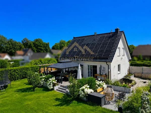 Immobilie in Hasenkrug - Familientraum mit Gartenidylle & viel Platz zum Leben! - Bild 4