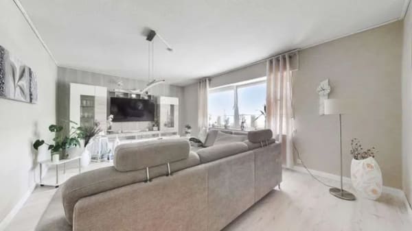 Immobilie in Werlte - Keine Käuferprovision - Geräumiges Zweifamilienhaus in guter Lage von Werlte - Bild 3