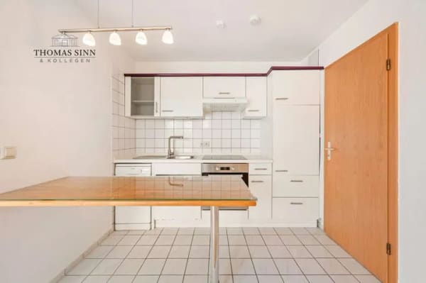 Immobilie in Weinsberg - Kompakt. Gepflegt. Vielseitig. – 2-Zimmer-Dachgeschosswohnung in Weinsberg - Bild 2
