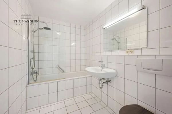 Immobilie in Weinsberg - Kompakt. Gepflegt. Vielseitig. – 2-Zimmer-Dachgeschosswohnung in Weinsberg - Bild 4