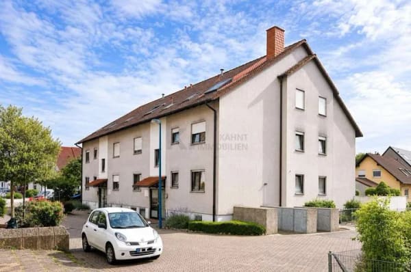 Immobilie in Hockenheim - BELIEBTE WOHNLAGE IN HOCKENHEIM - 3 ZIMMERWOHNUNG MIT ZWEI STELLPLÄTZEN & BALKON (ERBBAURECHT) - Bild 0