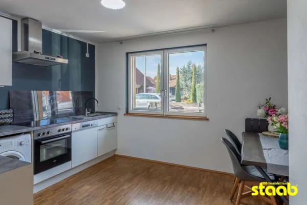 Immobilie in Niedernberg - Außergewöhnliche Eigentumswohnung im "Haus-im-Haus"-Konzept – Modernes Wohnen mit eigenem Garten - Bild 3
