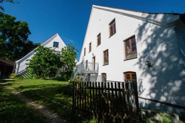 Immobilie in Alteglofsheim - Modernisierte Altbau Zweizimmerwohnung in Alteglofsheim - Bild 0