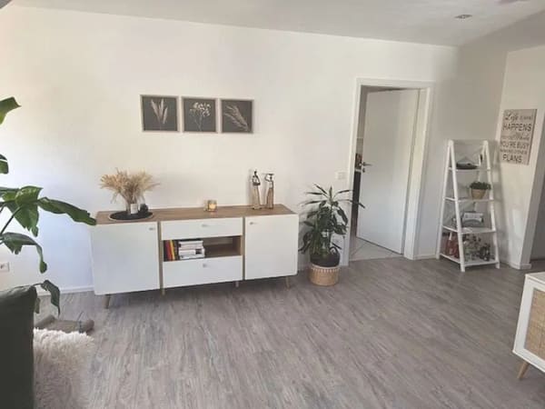 Immobilie in Urbach - URBACH - KLASSE DG - WHG. MIT BALKON, GARAGE U. STELLPLATZ I. FR. - Bild 3