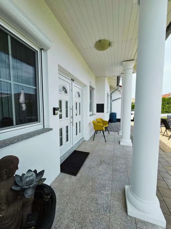 Immobilie in Bad Buchau - Provisionsfreier Premium-Bungalow | 180 m² | Ausbaupotenzial | Doppelgarage | Ruhige Lage - Bild 2