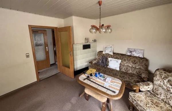 Immobilie in Billigheim - Charmantes Einfamilienhaus mit großem Grundstück und vielseitigem Ausbaupotenzial - Bild 3