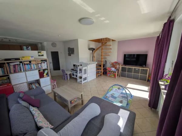 Immobilie in Hebertshausen - Traumhafte 4-Zimmer-Maissonette-Wohnung in Hebertshausen - Bild 0