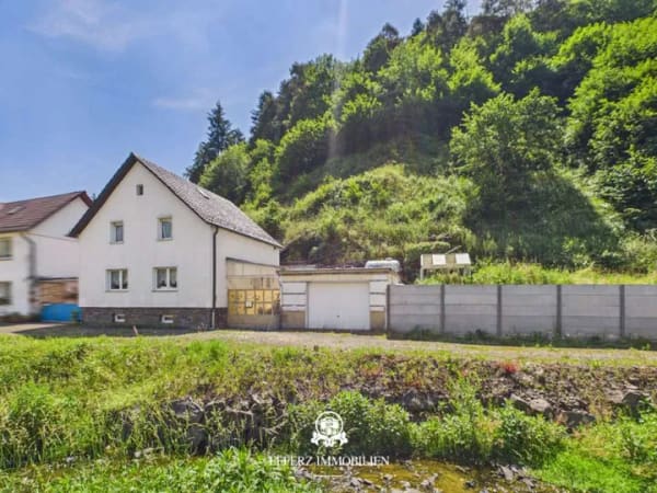 Immobilie in Altenahr - Einziehen, gestalten, wohlfühlen - Haus mit vielseitigen Möglichkeiten! - Bild 2
