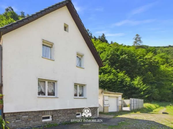 Immobilie in Altenahr - Einziehen, gestalten, wohlfühlen - Haus mit vielseitigen Möglichkeiten! - Bild 3