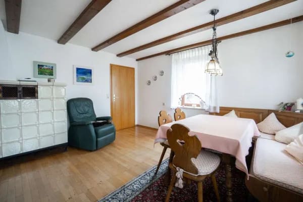 Immobilie in Hettingen - Bauernhaus "Landruhe" - Großzügiges Wohnen mit Freiraum für Ihre Ideen - Bild 2