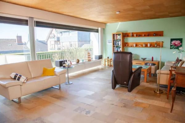 Immobilie in Leichlingen - Einfamilienhaus mit Einliegerwohnung in bester Lage von Leichlingen - Bild 2