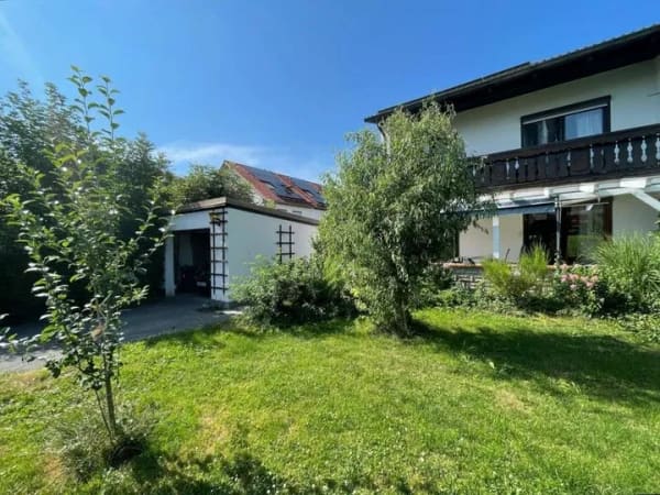 Immobilie in Weilheim in Oberbayern - Sonnige DHH in grüner Wohngebietslage - Bild 1