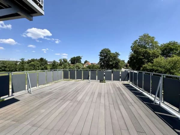 Immobilie in Regenstauf - Sanierte 4 - ZKB mit atemberaubender Terrasse u. Balkon - Bild 2