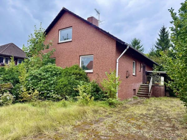 Immobilie in Handeloh - Einfamilienhaus mit Entwicklungspotenzial - Sanierung oder Neubau in begehrter Lage - Bild 0