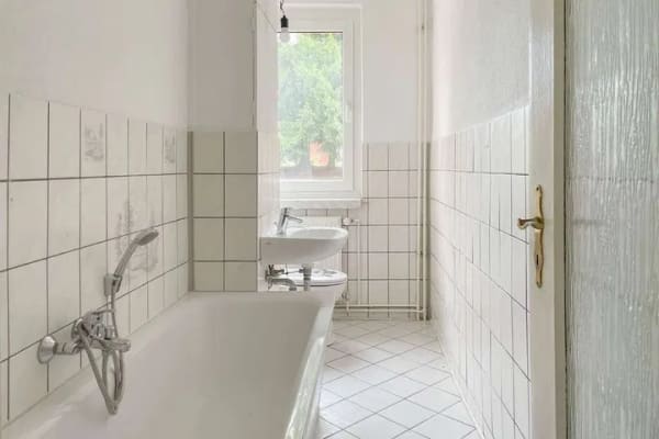 Immobilie in Schorfheide - Ruhig wohnen im Grünen – Helle 2-Zimmer-Wohnung mit Tageslichtbad - Bild 3