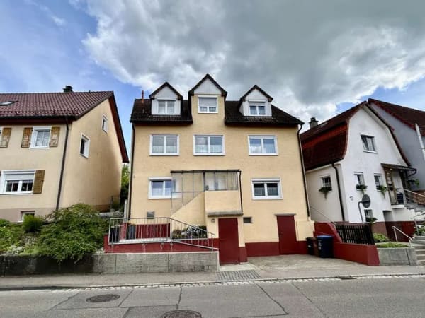 Immobilie in Steinheim am Albuch - Familienfreundliches Einfamilienhaus mit grüner Oase in Steinheim am Albuch - Bild 0