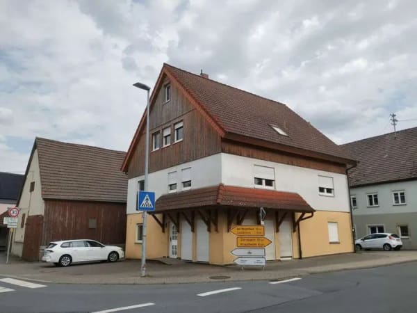 Immobilie in Assamstadt - 3-Familienhaus in zentraler Lage in Assamstadt - Bild 1