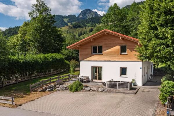 Immobilie in Bayrischzell - Modernes Landhaus mit Bergblick – Exklusives Einfamilienhaus in Bayrischzell - Bild 0
