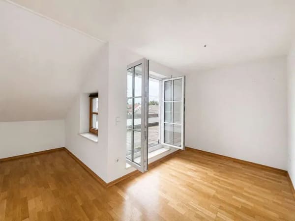 Immobilie in Mering - Wo die Abendsonne zuhause ist – charmante Dachgeschosswohnung mit Westbalkon - Bild 1