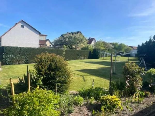 Immobilie in Brome - Einfamilienhaus mit Garten und Garage in Brome - Bild 2