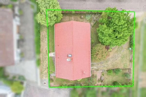Immobilie in Groß-Umstadt - DIETZ: Gepflegter Bungalow mit Garten, Garage und Keller in herrlicher Lage von Wiebelsbach! - Bild 1