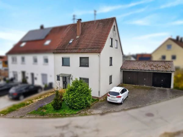 Immobilie in Dornstadt - Perfekt für Familien - Attraktives Reiheneckhaus in Dornstadt/Bollingen - Bild 0