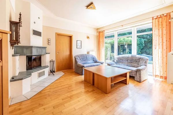 Immobilie in Esterwegen - Einfamilienhaus mit Einliegerwohnung oder Büro – 255 m² in ruhiger Randlage von Esterwegen - Bild 3