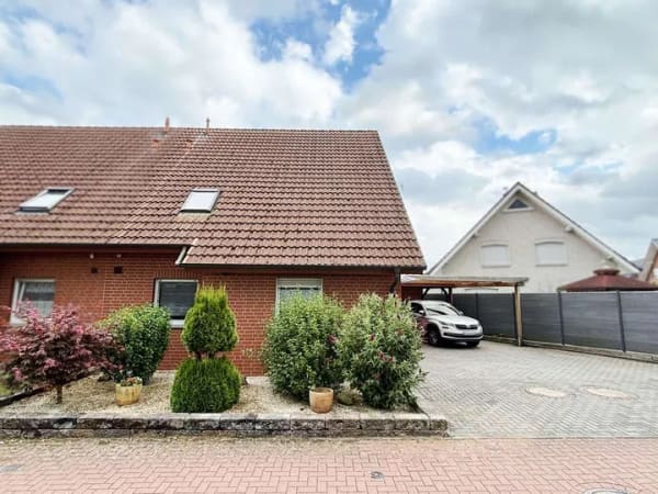 Immobilie in Recke - Ankommen, wohlfühlen, zuhause sein! - *Familienfreundliche Doppelhaushälfte in Recke* - Bild 0