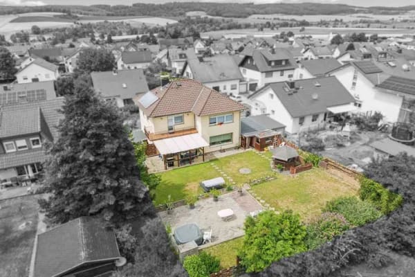 Immobilie in Glauburg - Attraktives Einfamilienhaus, vermietet in beliebter Wohnlage wartet auf Sie! - Bild 0