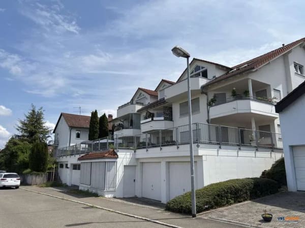 Immobilie in Oberboihingen - Familien willkommen, schöne Maisonette-Wohnung in Ortsrandlage von Oberboihingen - Bild 0