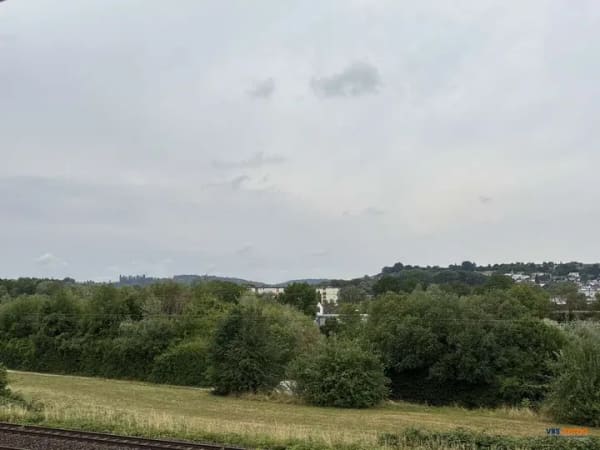 Immobilie in Oberboihingen - Familien willkommen, schöne Maisonette-Wohnung in Ortsrandlage von Oberboihingen - Bild 4