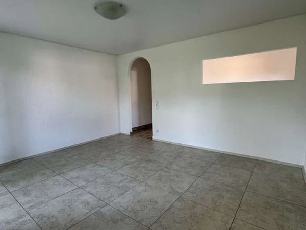 Immobilie in Bergen - Kleine aber Fein! 
Moderne 1,5 Zimmer-Erdgeschosswohnung in Bergen - viele Nutzungsmöglichkeiten!  - Bild 2