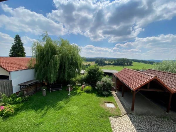 Immobilie in Kraftsdorf - Gepflegtes Einfamilienhaus mit Fernblick, in bester Lage der Westvororte Geras - Bild 1