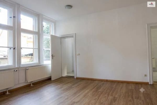Immobilie in Aschersleben - Historischer Charme und vielseitige Nutzungsperspektive - Bild 4