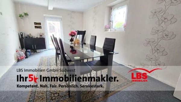 Immobilie in Gaggenau - Wohnqualität auf mehreren Ebenen – mit Sauna und Schwarzwaldblick - Bild 2