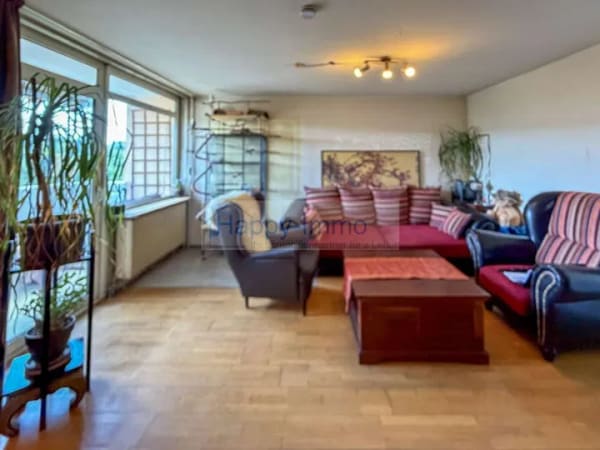 Immobilie in Fürstenfeldbruck - 2 Zimmerwohnung / Balkon / 6. OG / TG Stellplatz - Bild 2