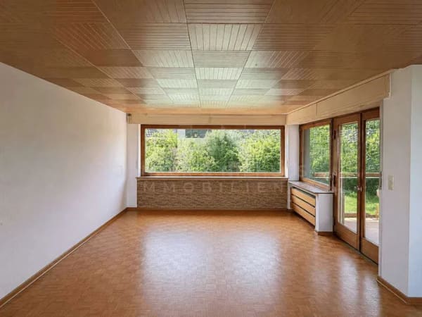 Immobilie in Oerlinghausen - Großzügiges Zweifamilienhaus mit Garten in begehrter Randlage von Oerlinghausen - Bild 3