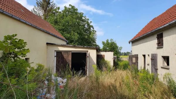 Immobilie in Röderaue - Großzügige, teilsanierte DHH im Rohbau mit 2.870 m² GRD - Bild 4