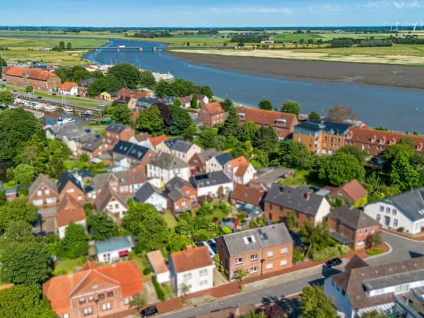 Immobilie in Tönning - Stadthausliebe in Tönning zwischen Hafen und Garten - Bild 0