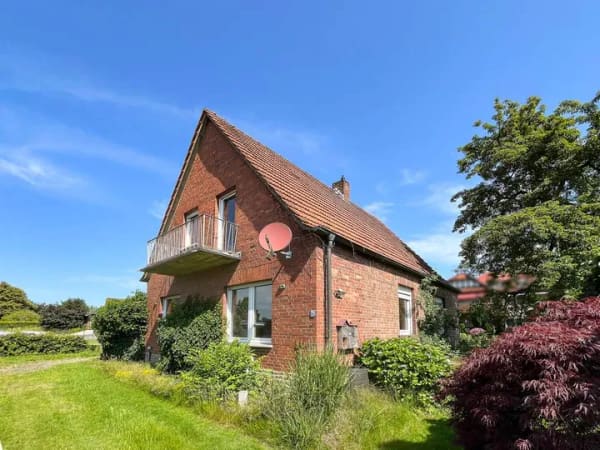 Immobilie in Hörstel - Füllen Sie dieses Haus mit Leben!
*Handwerkerhaus in schöner Lage von Hörstel-Bevergern* - Bild 0