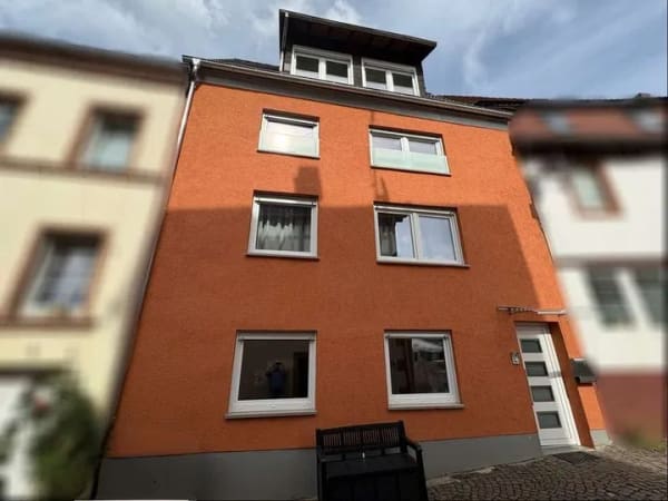 Immobilie in Annweiler am Trifels - Modern Wohnen in historischer Altstadt - Bild 2