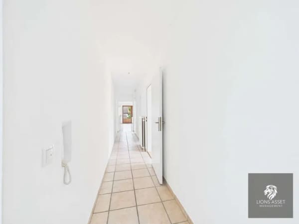 Immobilie in Rimsting - Wohnen mit Seeblick – Bezugsfreie 2-Zimmer-Wohnung in begehrter Lage von Rimsting ! - Bild 3