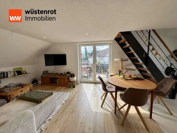 Immobilie in Leibertingen - Zwei Wohnungen – unzählige Möglichkeiten! Hochwertig saniertes Zweifamilienhaus mit Photovoltaik - Bild 0