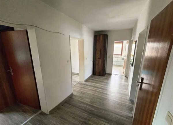 Immobilie in Harsum - Schöne 3-Zimmer-Wohnung mit Balkon in ruhiger Lage - mit Renditepotenzial! - Bild 1