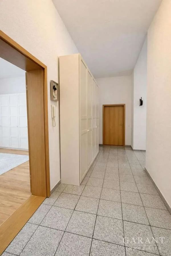 Immobilie in Kolbermoor - Wohnen im historischen Tonwerk - 4-Zimmer-Etagenwohnung mit viel Platz, Garage und Stellplatz - Bild 4