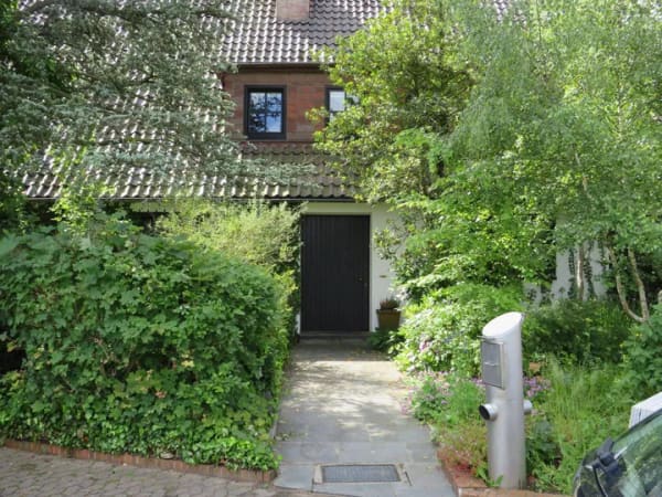 Immobilie in Hagen im Bremischen - Großzügiges Einfamilienhaus, 300m² mit Indoor-Schwimmbad auf 1.800 m² Grundstück - Bild 0